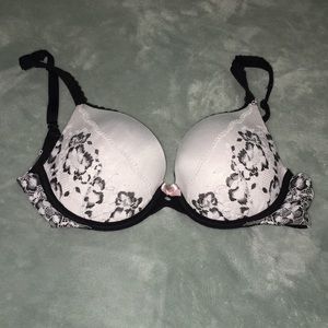 Body by Victoria bra